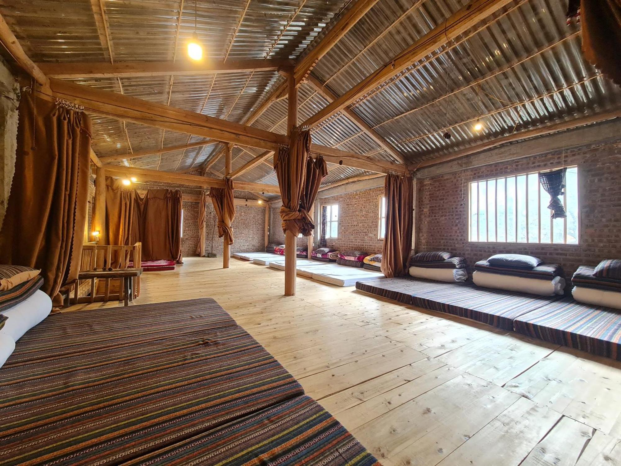 דונג ואן Nha Co Lao Xa Homestay Hmong & Bungalow Air Conditioner מראה חיצוני תמונה