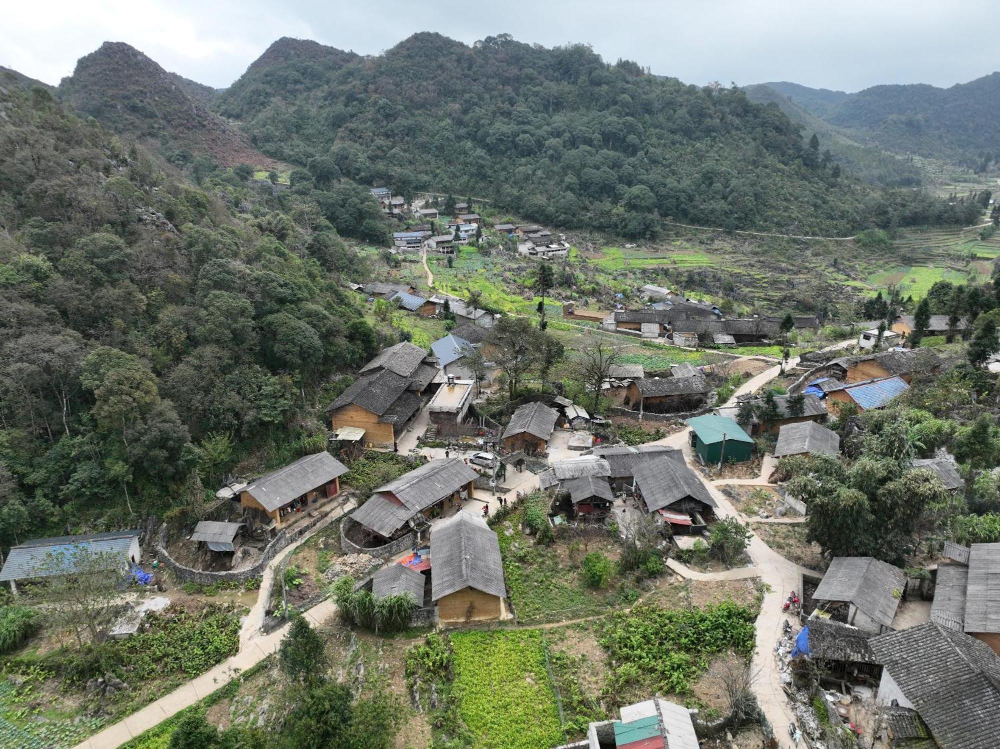 דונג ואן Nha Co Lao Xa Homestay Hmong & Bungalow Air Conditioner מראה חיצוני תמונה